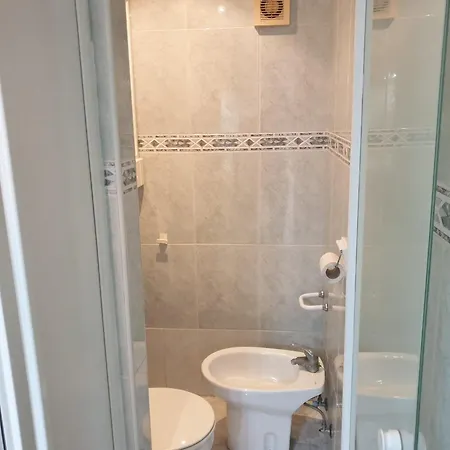 Apartment Beachside Comfort Family-friendly With Modern Amenities No1 Fuengirola